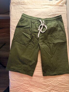 Green Drawstring Casual Women Shorts